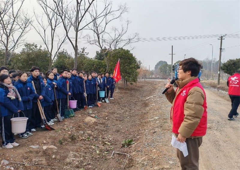 追“鋒”少年，綠美荊門——荊門市掇刀石中學三月學雷鋒志愿服務活動正式啟動